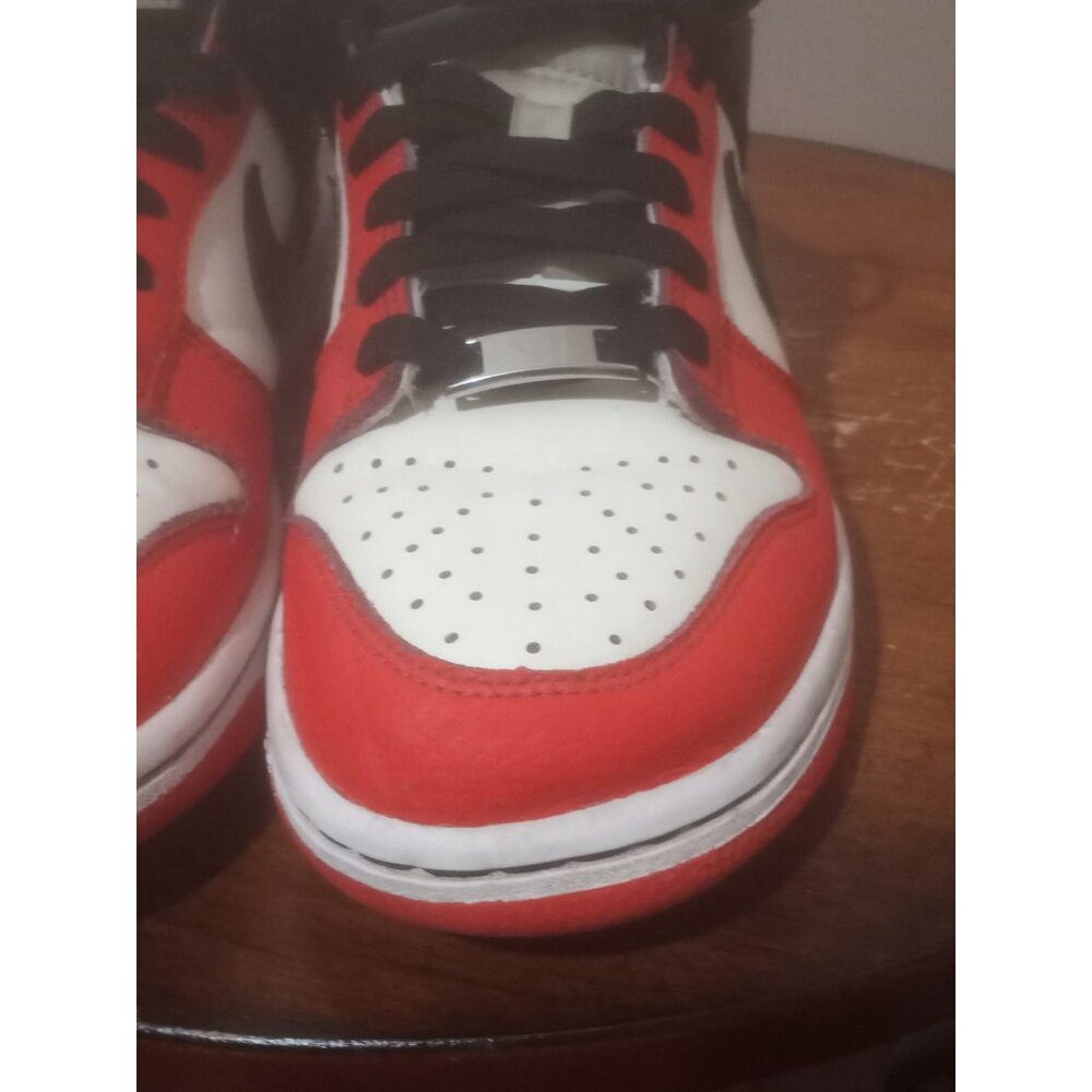 Size 5Y - Nike Dunk Low EMB x NBA 75th Anniversary - Bulls 2021 GS DO6288-100 - Picture 9 of 14